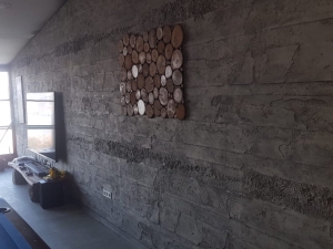 Brüt Beton Duvar Paneli Uygulama Görseli