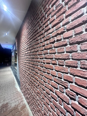 Derin Tuğla Duvar Paneli Uygulama Görseli